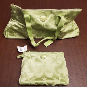 Coach weekender tote bag with pouch